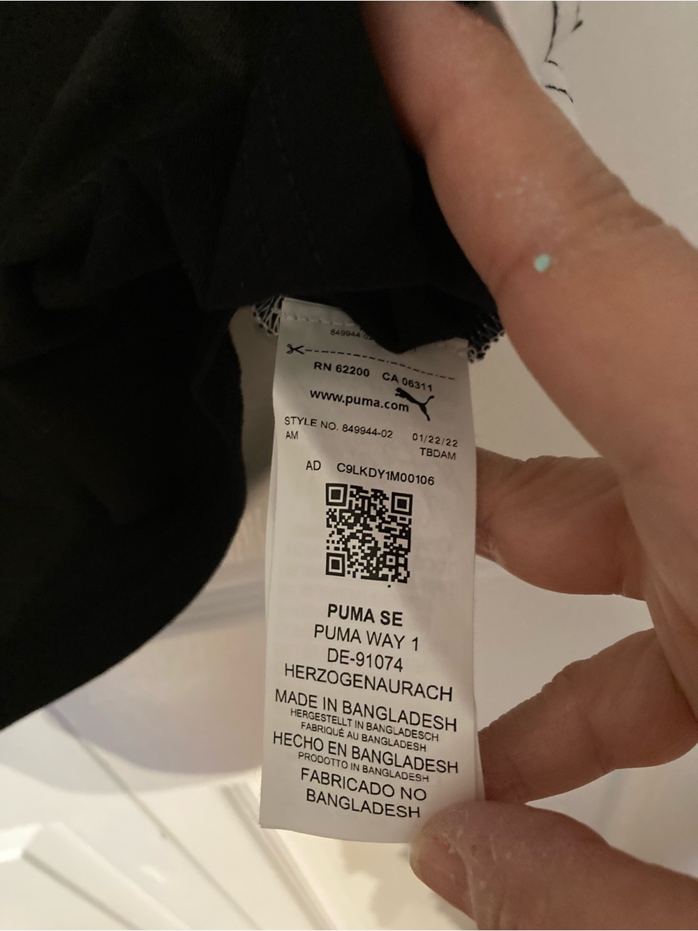 Puma White and Black Colorblock Logo Tee - Picture 4 of 8